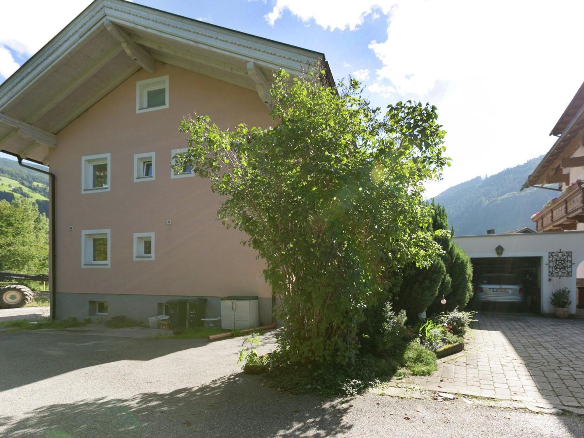 Apartment With Terrace In Aschau Im Zillertal Exterior photo