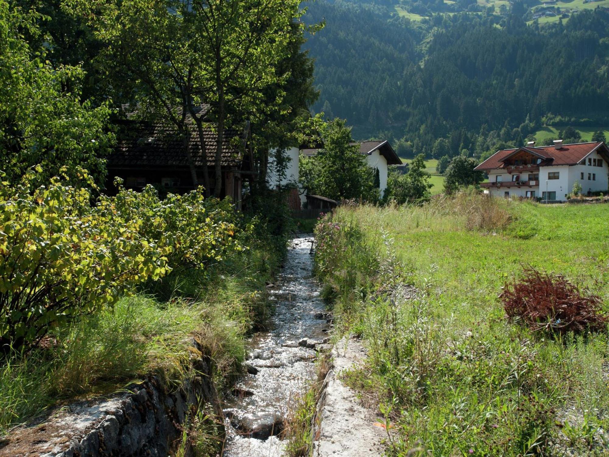 Apartment With Terrace In Aschau Im Zillertal Exterior photo